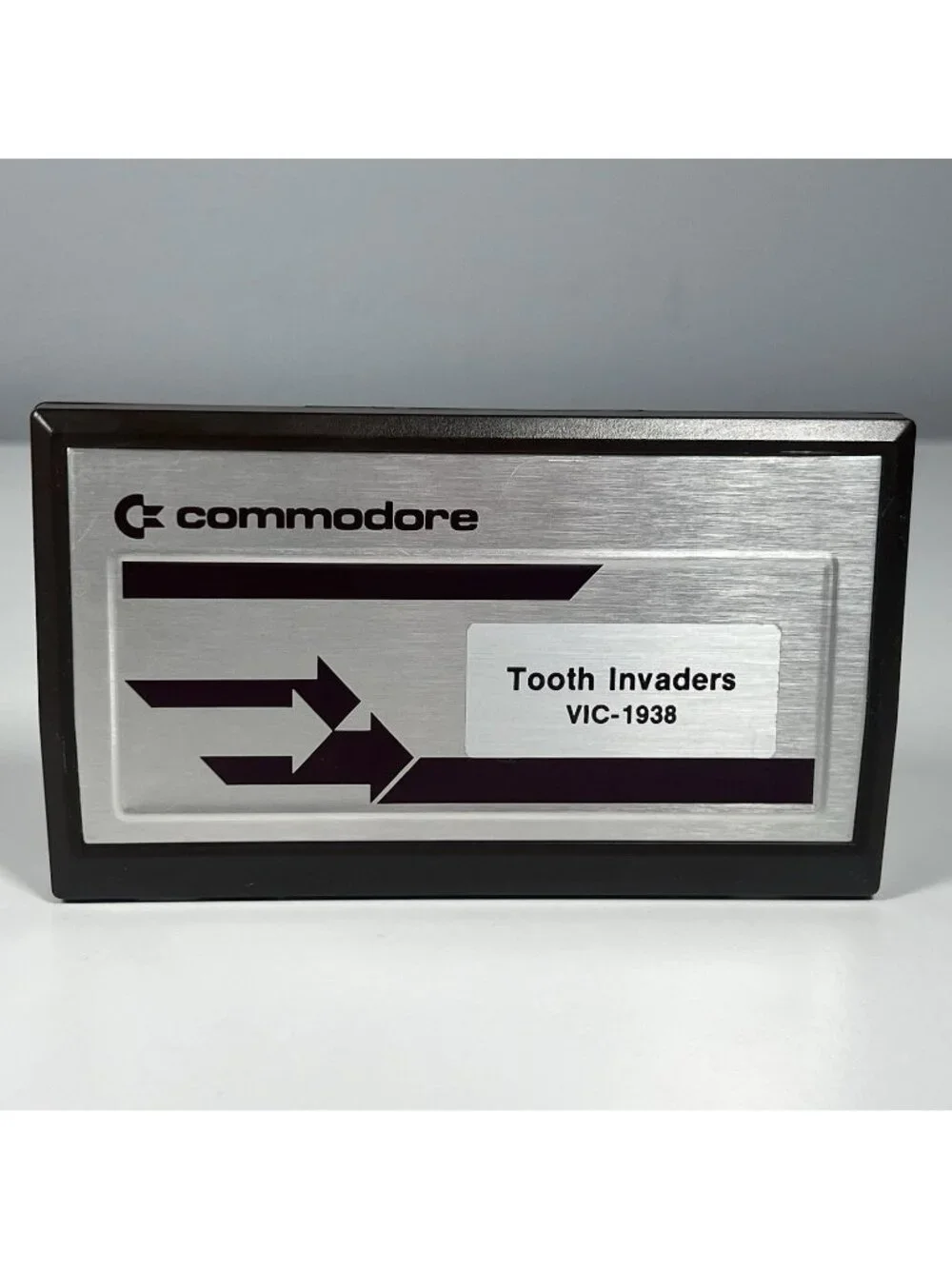 Vintage Commodore VIC-20 Tooth Invaders VIC-1938 Dark Cartridge Untested